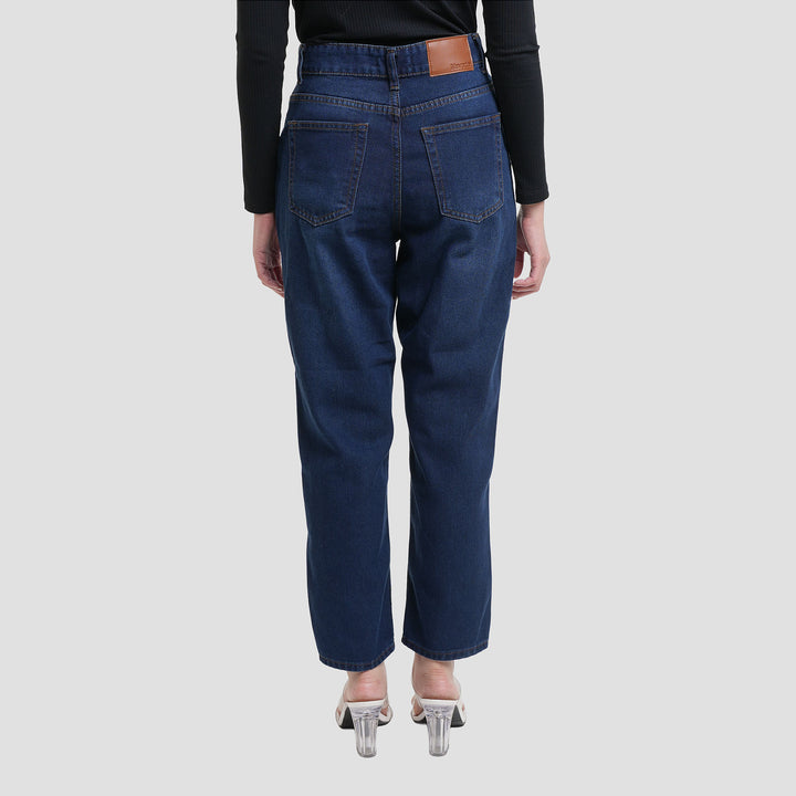 Nevada Comfort Fit Celana Denim Wanita