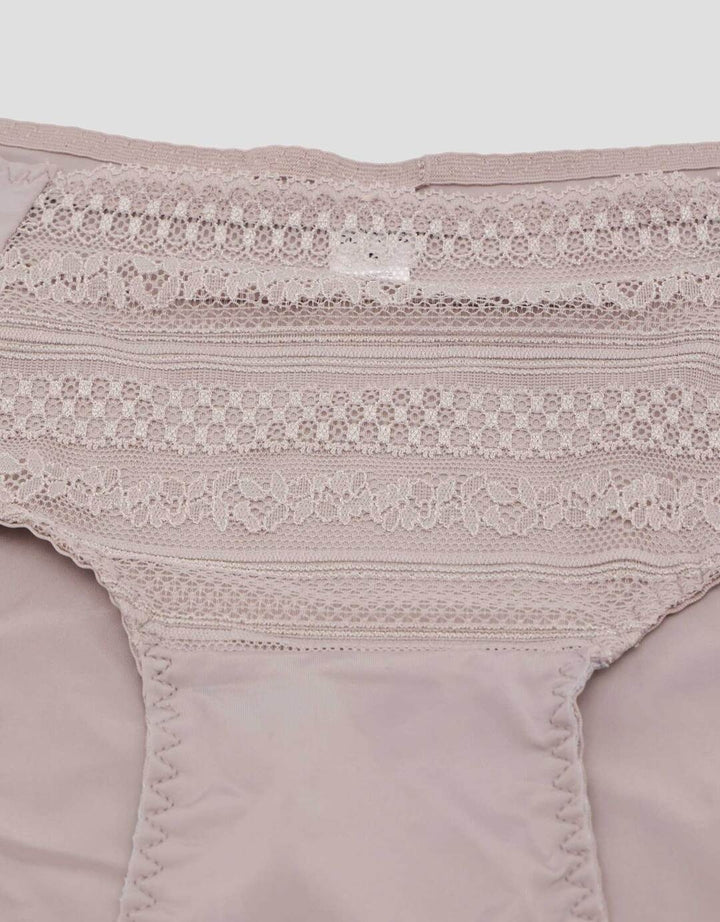 St. Yves Maxi Nylon Celana Dalam Wanita