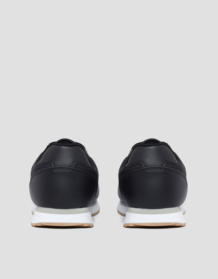 Volo Sepatu Sneakers Wk24016A Pria