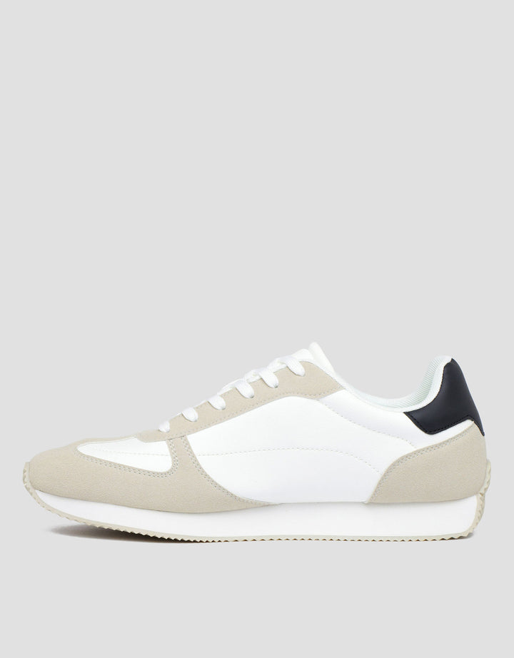 Volo Sepatu Sneakers 1416906A Pria