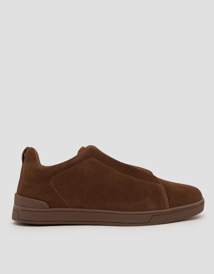 Savro Sepatu Sneakers ZB23128-1A Pria