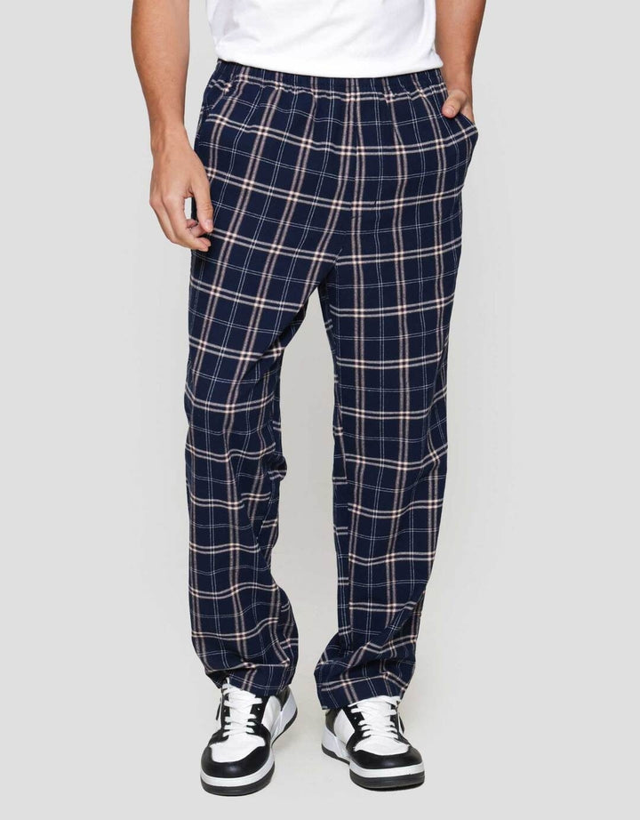 Suko Ankle Relax Flannel Celana Panjang Pria