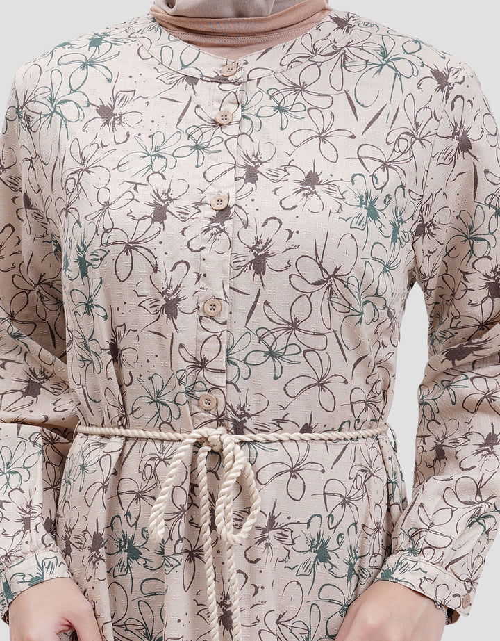 Expand Leela Dress Wanita