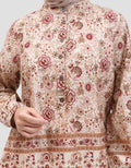 Expand Lili Blouse Wanita