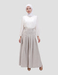 Exit Chiya Rok Wanita