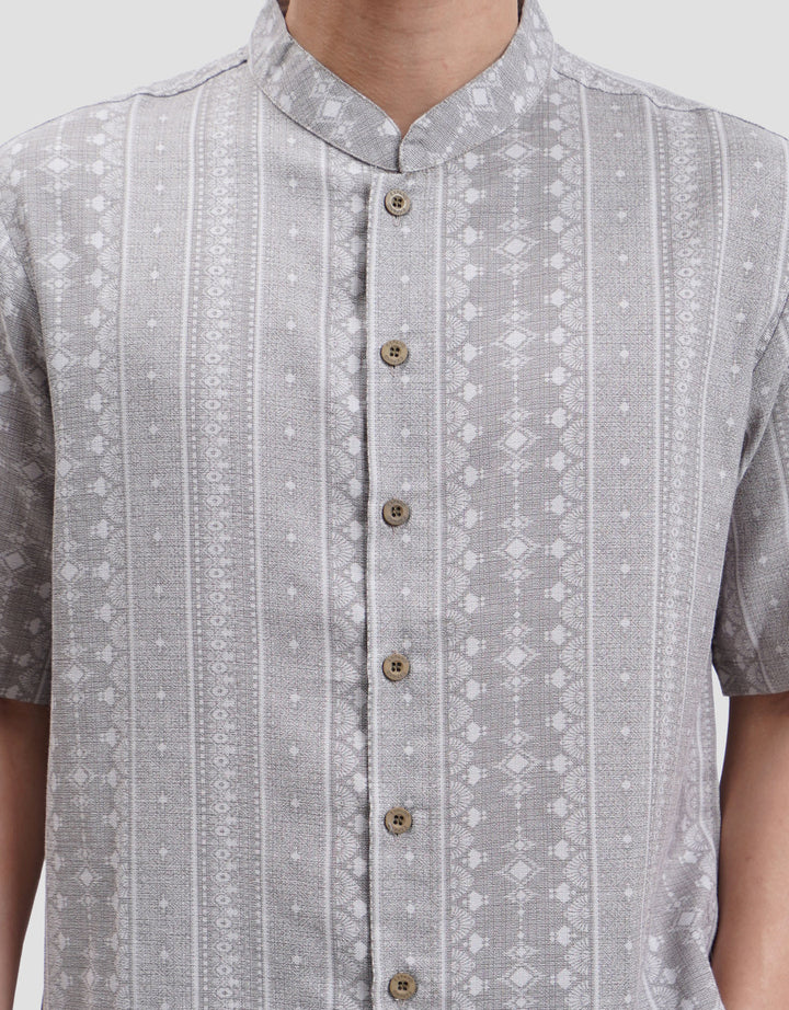 Expand Sarimbit Qiersya Series Koko Pria