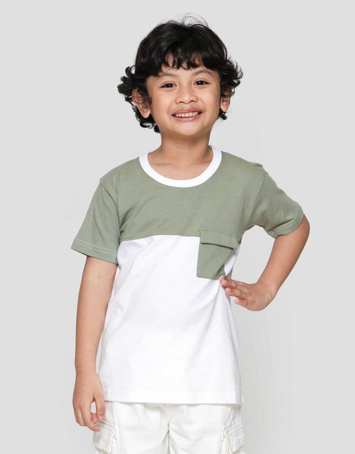 Little M Cut Sewn Kantong Kaos Anak Laki-laki