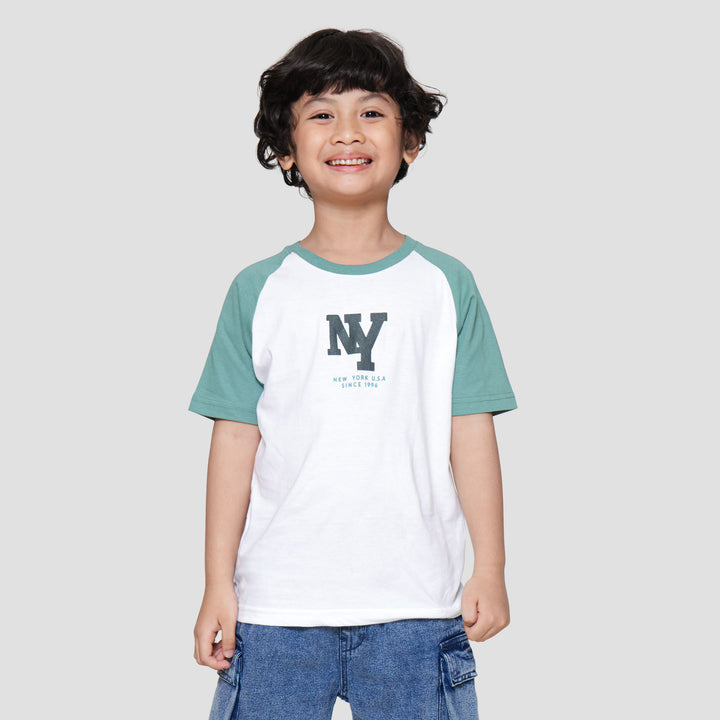 Little M Reglan Embos Kaos Anak Laki-laki