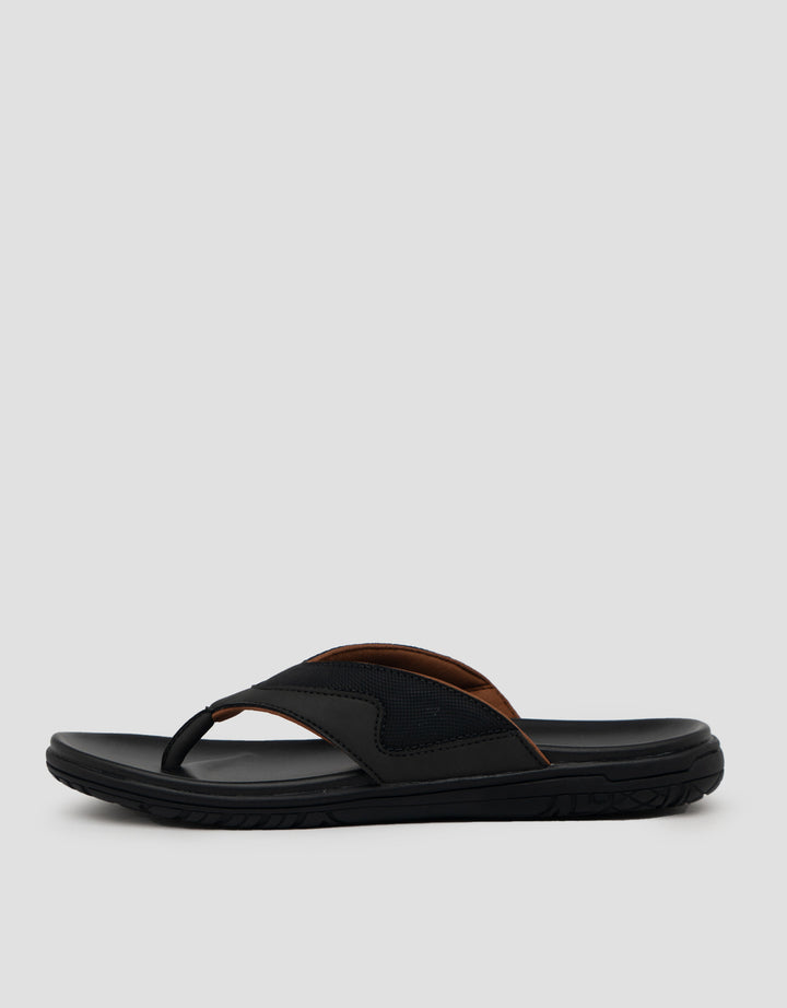 Cardinal Hannes 1 Sandal Pria