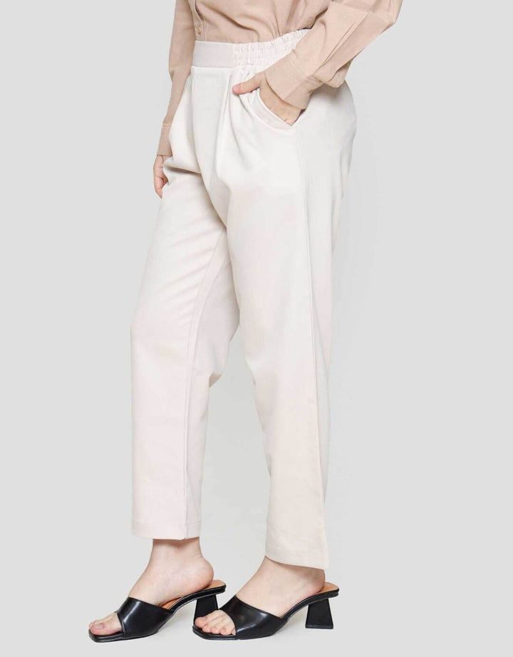 Connexion Simply Celana Jogger Wanita