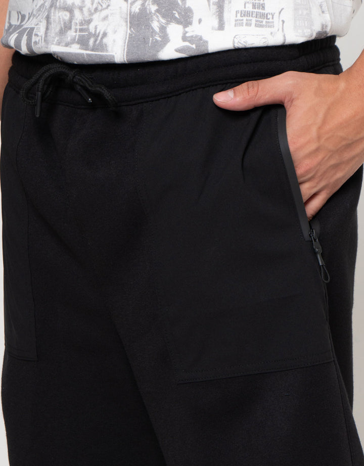 Nevada Patch Pocket Zipper Celana Pendek Pria