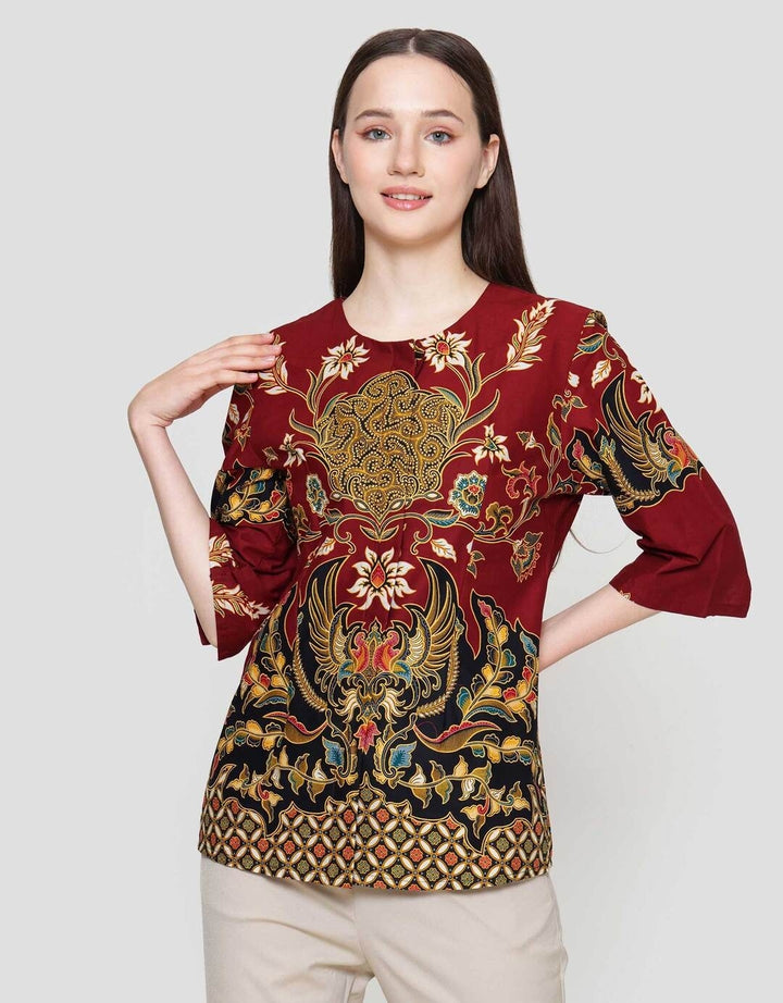 Arjuna Weda Gurdo Blouse Batik Wanita