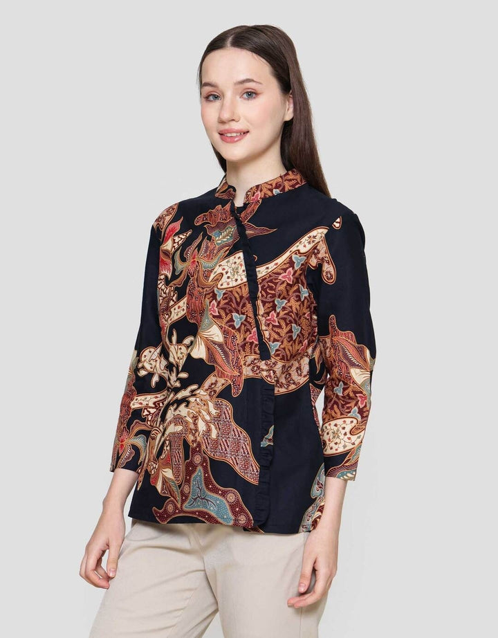Arjuna Weda Daun Blouse Batik Wanita
