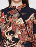 Arjuna Weda Daun Blouse Batik Wanita