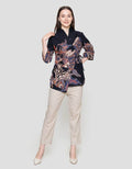 Arjuna Weda Daun Blouse Batik Wanita