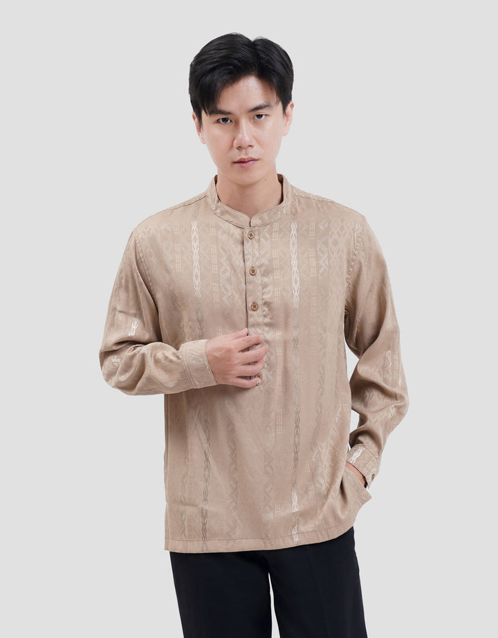 Expand Sarimbit Zheyya Series Koko Pria