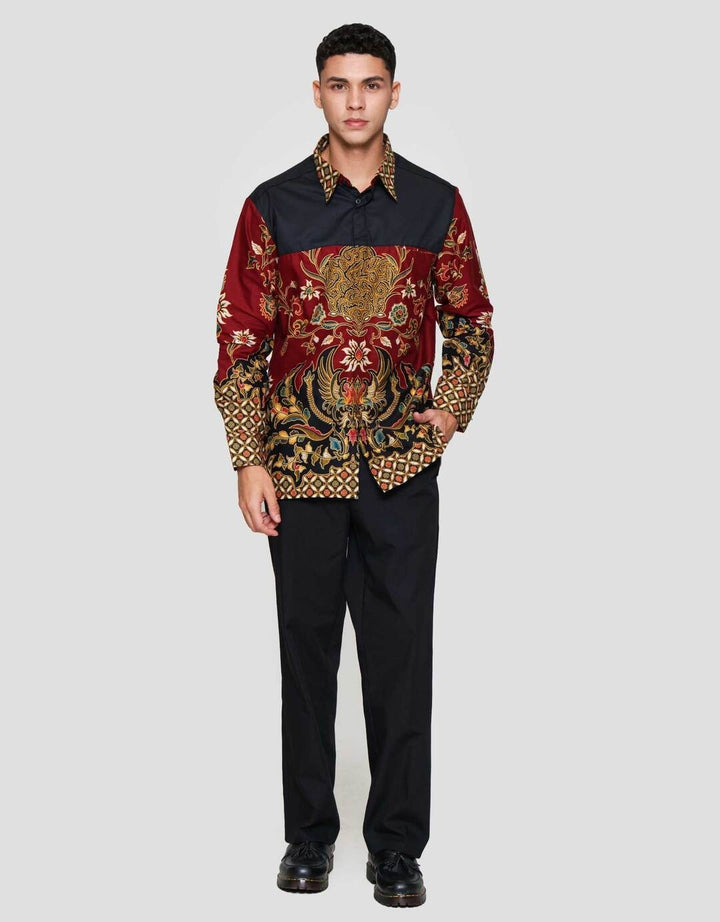 Arjuna Weda Gurdo Kemeja Batik Pria