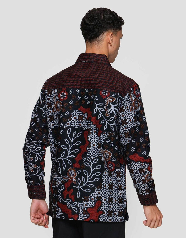 Arjuna Weda Semanggi Sekar Jagad Kemeja Batik Pria