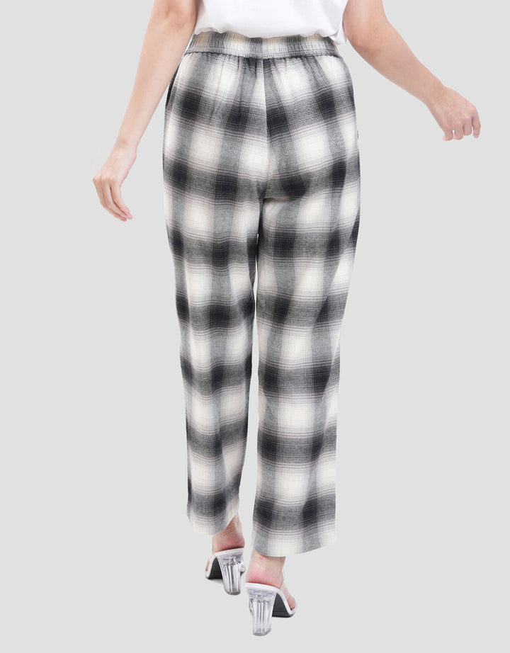 Suko Celana Panjang Flannel Wanita