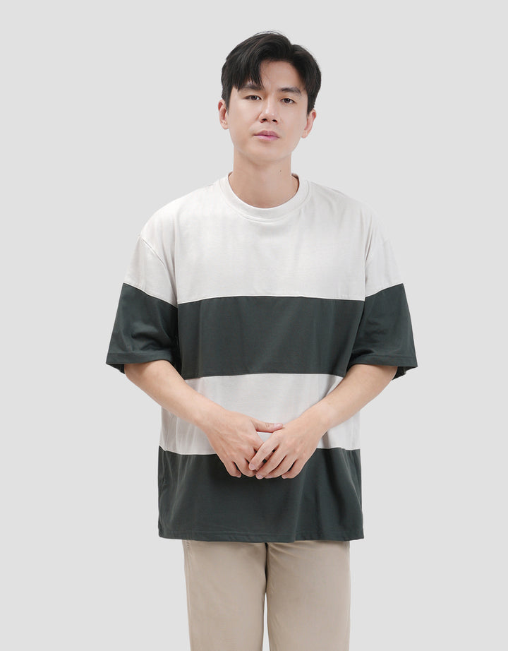 Nevada Stripe Cut N Sewn Kaos Oversize Pria