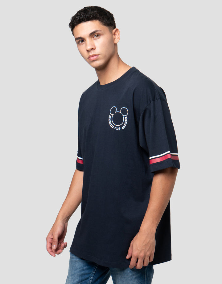 Aos Theme The Jocks Mickey And Friends Born Kaos Oversize Pria