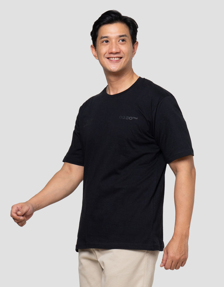 Nevada Hd Print - Live In The Moment Kaos Pria