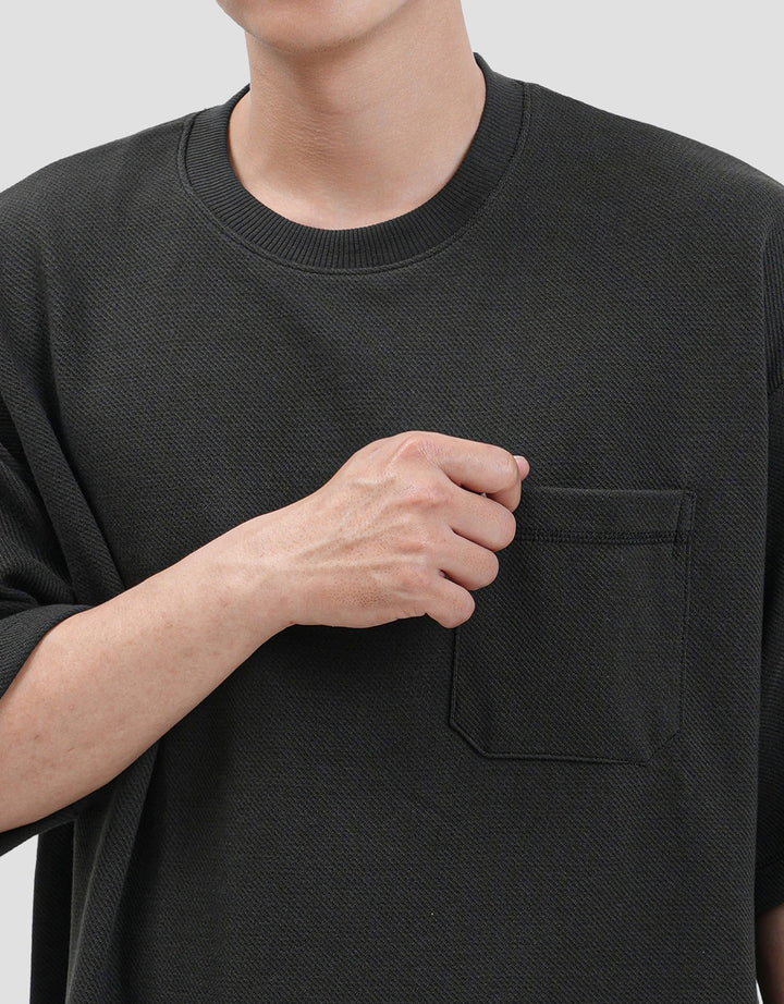 Nevada Texture Pocket Kaos Oversize Pria