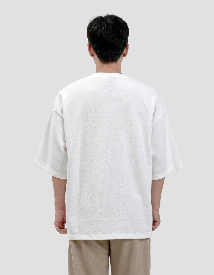 Nevada Texture Pocket Kaos Oversize Pria