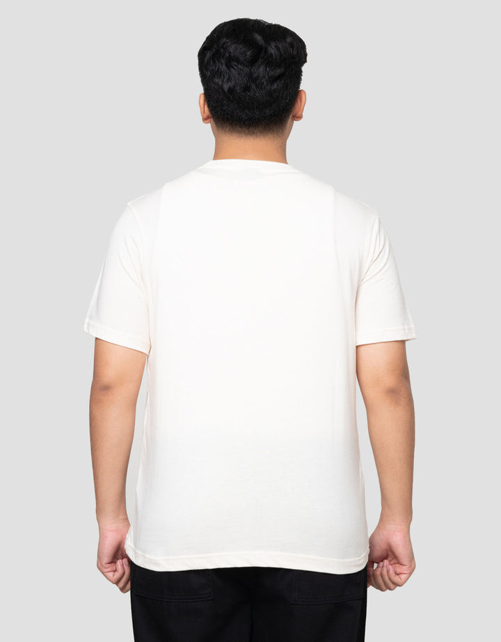 Nevada Wb Tom And Jerry Catch Kaos Pria