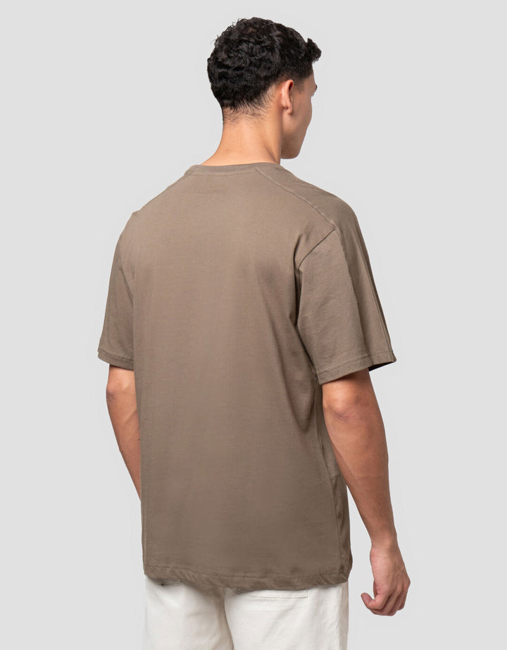 Nevada Plain Contrast Pipping Kaos Pria