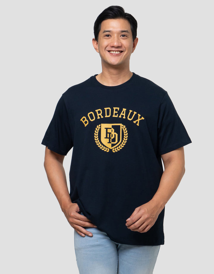 Aos Theme The Jocks College Bordeaux Kaos Pria