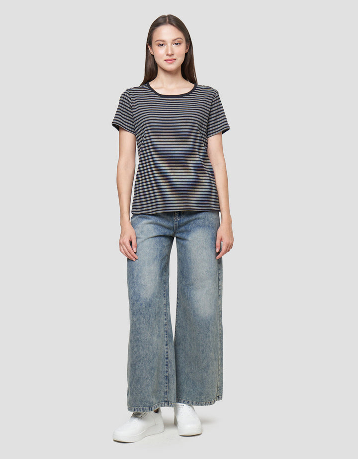 Connexion Rib Stripe Kaos Wanita