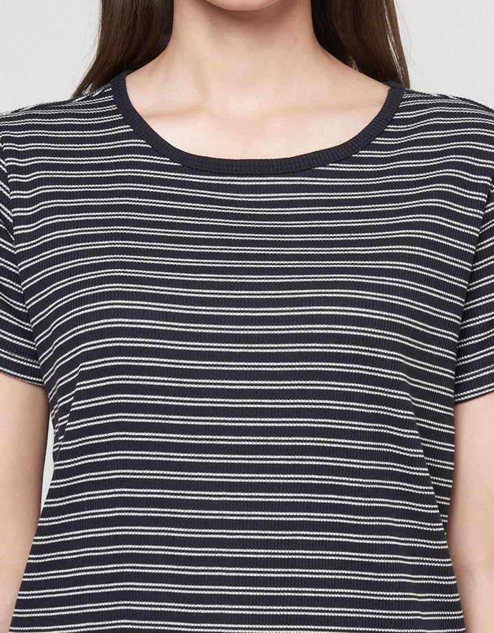 Connexion Rib Stripe Kaos Wanita