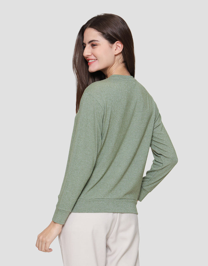 Connexion Fleece Ban Kaos Wanita