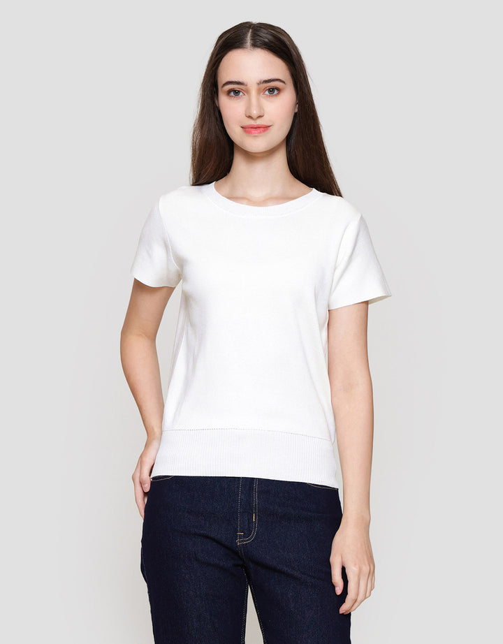 Connexion Rajut Mono Kaos Wanita