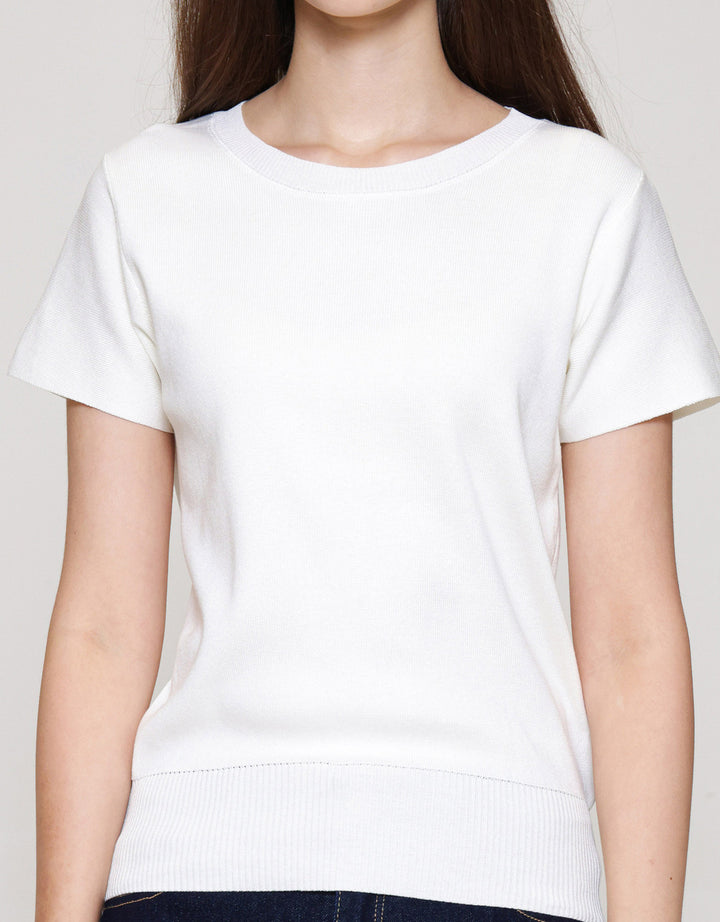 Connexion Rajut Mono Kaos Wanita