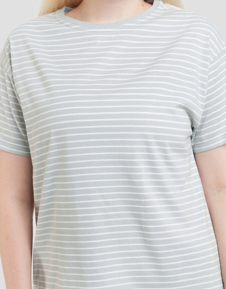 Connexion Stripe Kaos Wanita