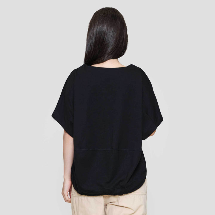 Connexion Drawstring Kaos Oversize Wanita