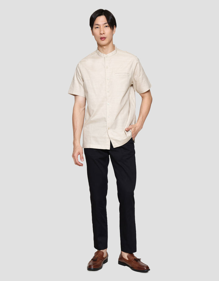 Cole Solid Texture Slub W/ Pocket Baju Koko Pria