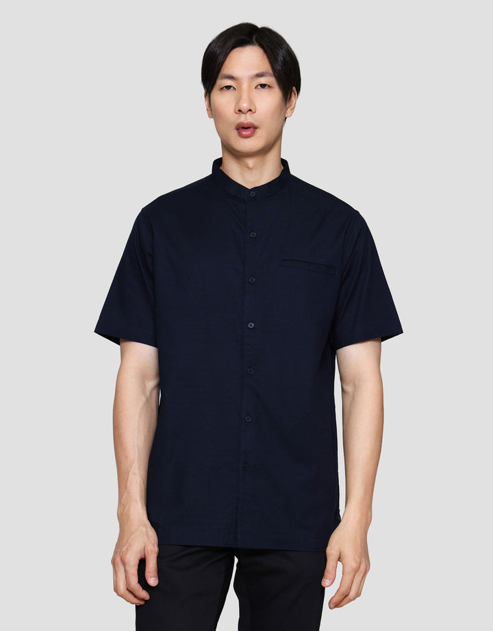 Cole Solid Texture Slub W/ Pocket Baju Koko Pria