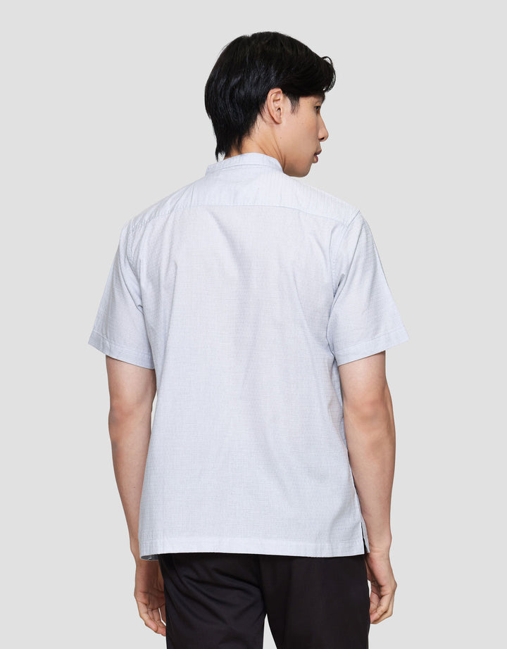 Cole Solid Texture Running Stich Baju Koko Pria