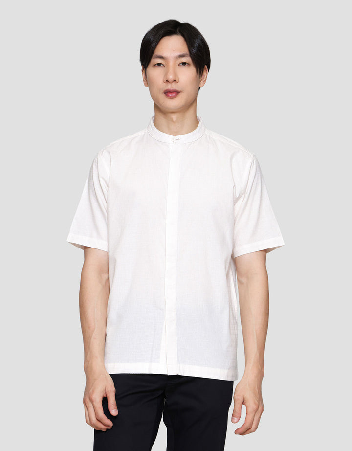 Cole Solid Texture Running Stich Baju Koko Pria