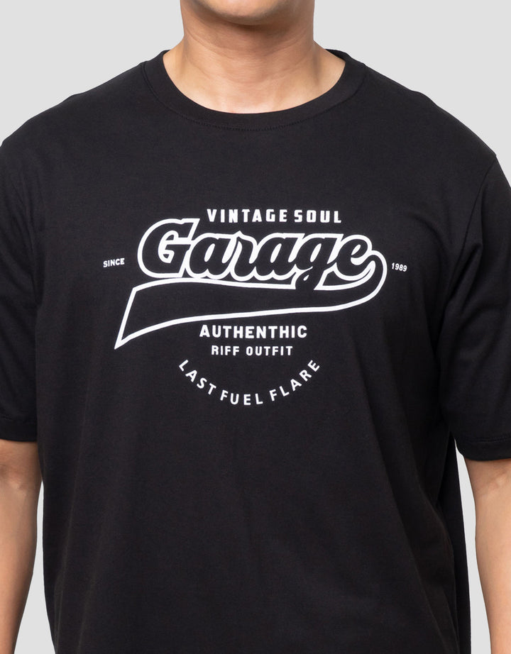 Aos Theme Rockstar Amped Garage Vintage Kaos Pria