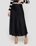 Suko Satin Rok Wanita