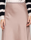 Suko Satin Rok Wanita