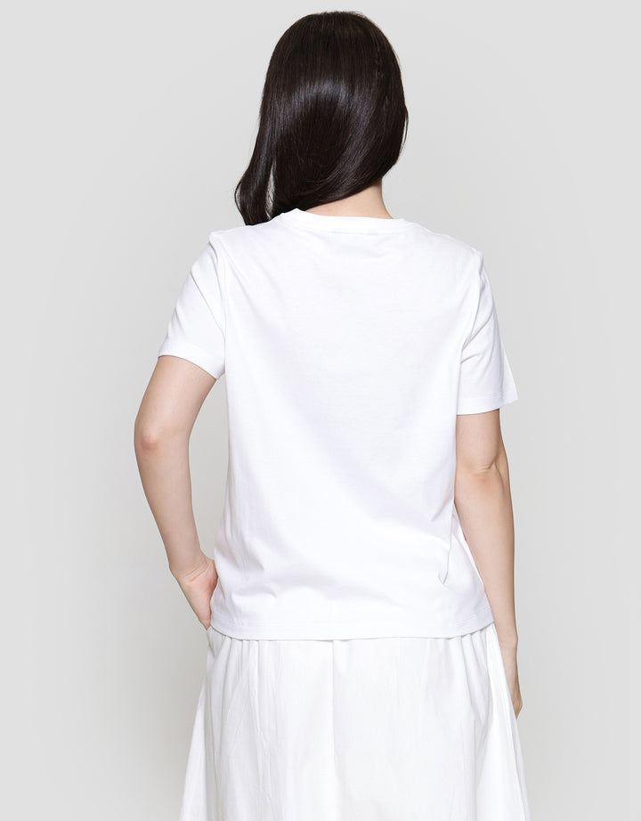 St. Yves Embroidered Detail Kaos Wanita