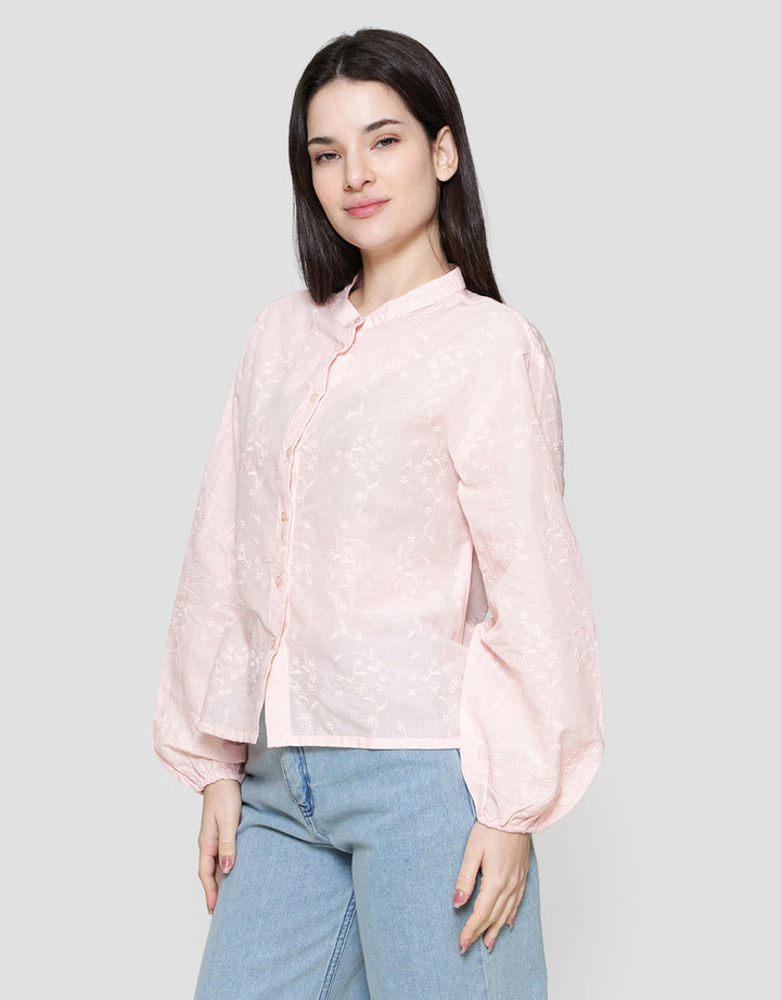 St. Yves Relax Broderie Boxy Top Kaos Wanita