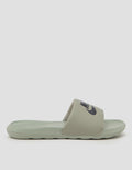 Nike Sandal Slipper Victori One Cn9675-305 Pria
