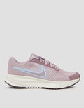 Nike Run Defy Sepatu Running Wanita
