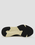 Nike Defy Running Shoes Pria